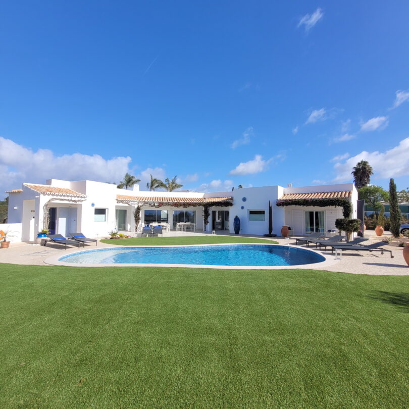 Villa Miramar | BOAZ Rentals Portugal